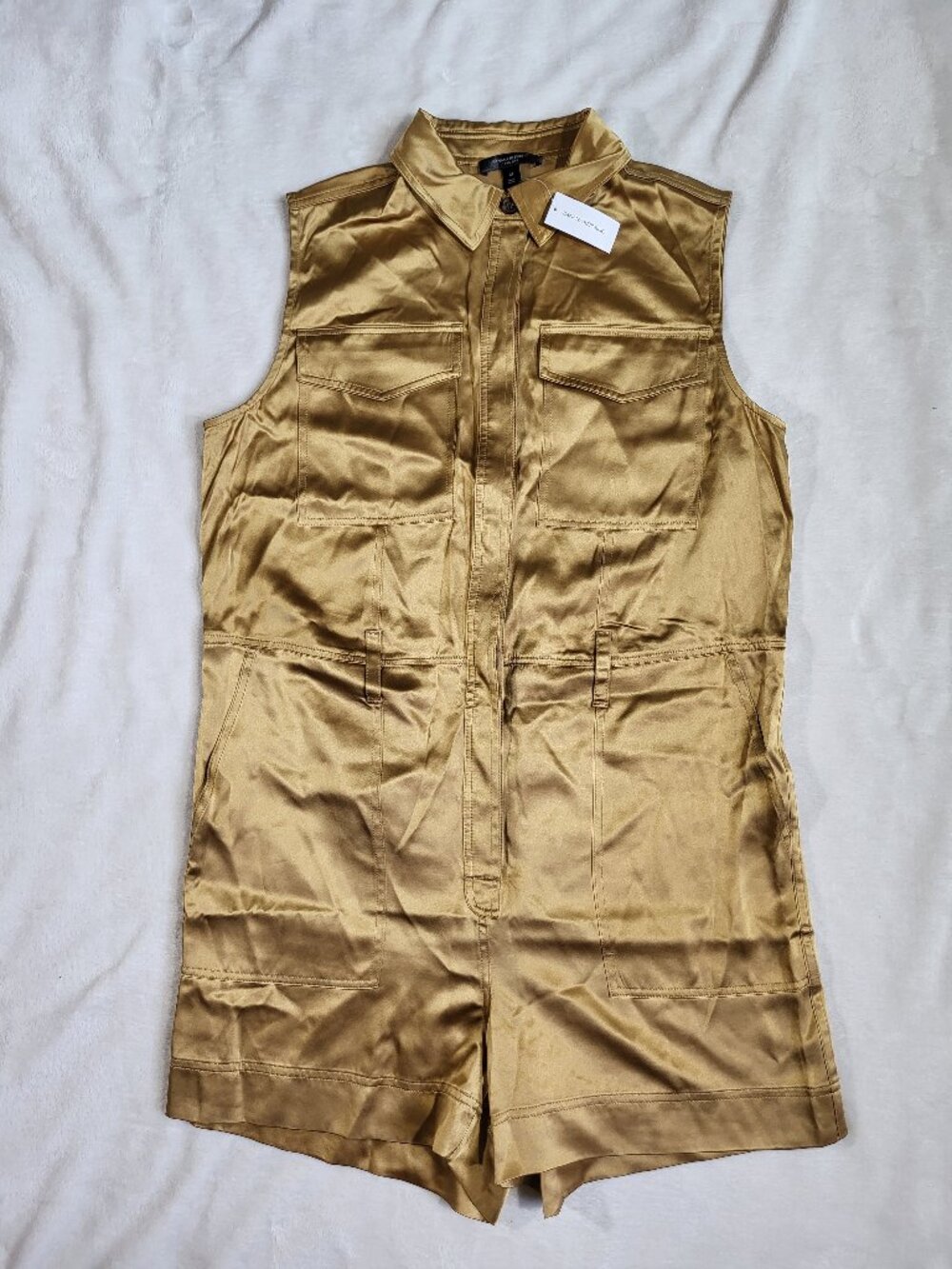 Banana Republic Daydream Silk Romper Size Medium in Gold NWT